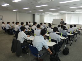 リーダーシップ研修（35歳）